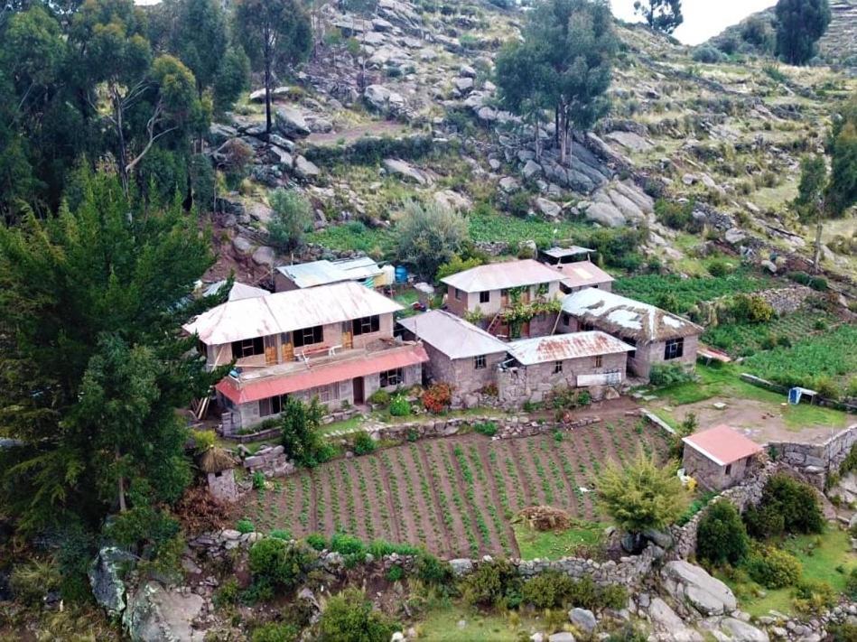 Taquile Lodge - Un Lugar De Ensueno Huillanopampa Exteriér fotografie